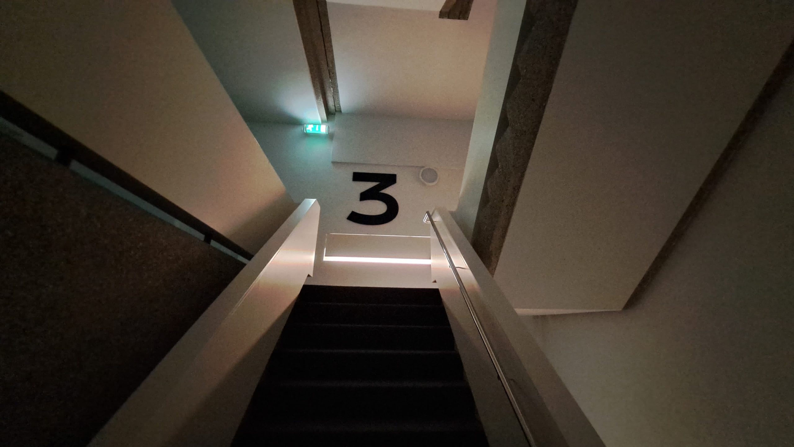 Binnenreclame Interieurfolie Snijtekst EM3